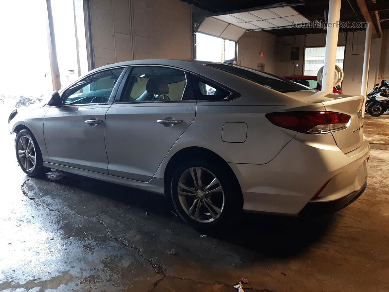 2018 Hyundai Sonata Sport Silver vin: 5NPE34AFXJH631950