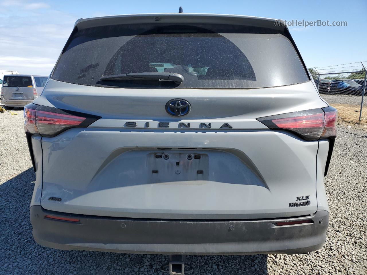 2022 Toyota Sienna Xle Gray vin: 5TDASKFC6NS050353