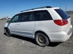 2007 Toyota Sienna Le Белый vin: 5TDBK23C97S001692