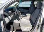 2011 Toyota Highlander Base Серебряный vin: 5TDBK3EH7BS053765