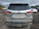 2016 Toyota Highlander Le Silver vin: 5TDBKRFH2GS351990