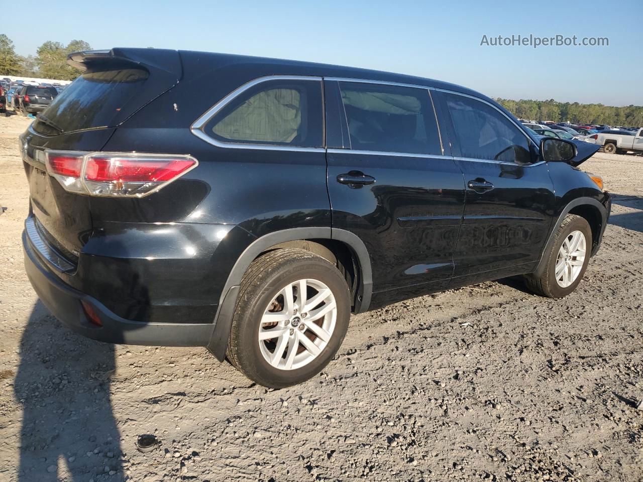 2016 Toyota Highlander Le Black vin: 5TDBKRFH8GS244376