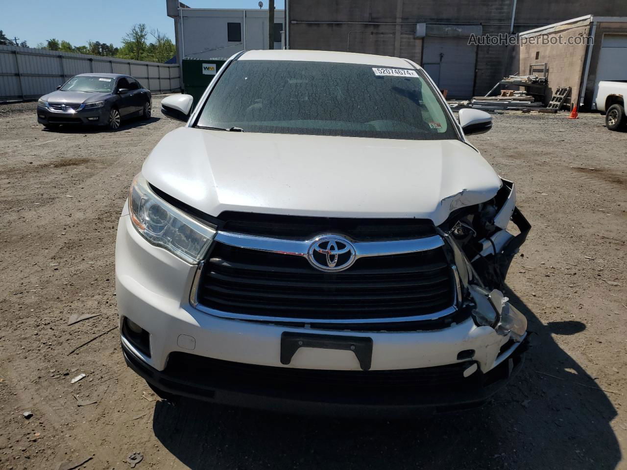 2016 Toyota Highlander Le White vin: 5TDBKRFHXGS301483