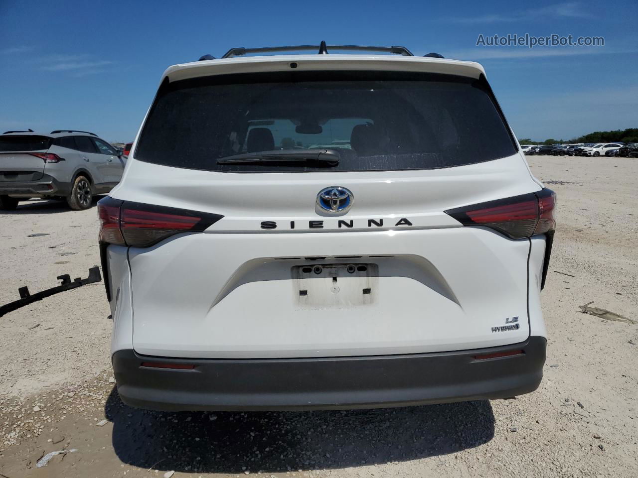 2022 Toyota Sienna Le Белый vin: 5TDBRKEC1NS132699