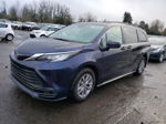 2022 Toyota Sienna Le Blue vin: 5TDBSKFC8NS063030