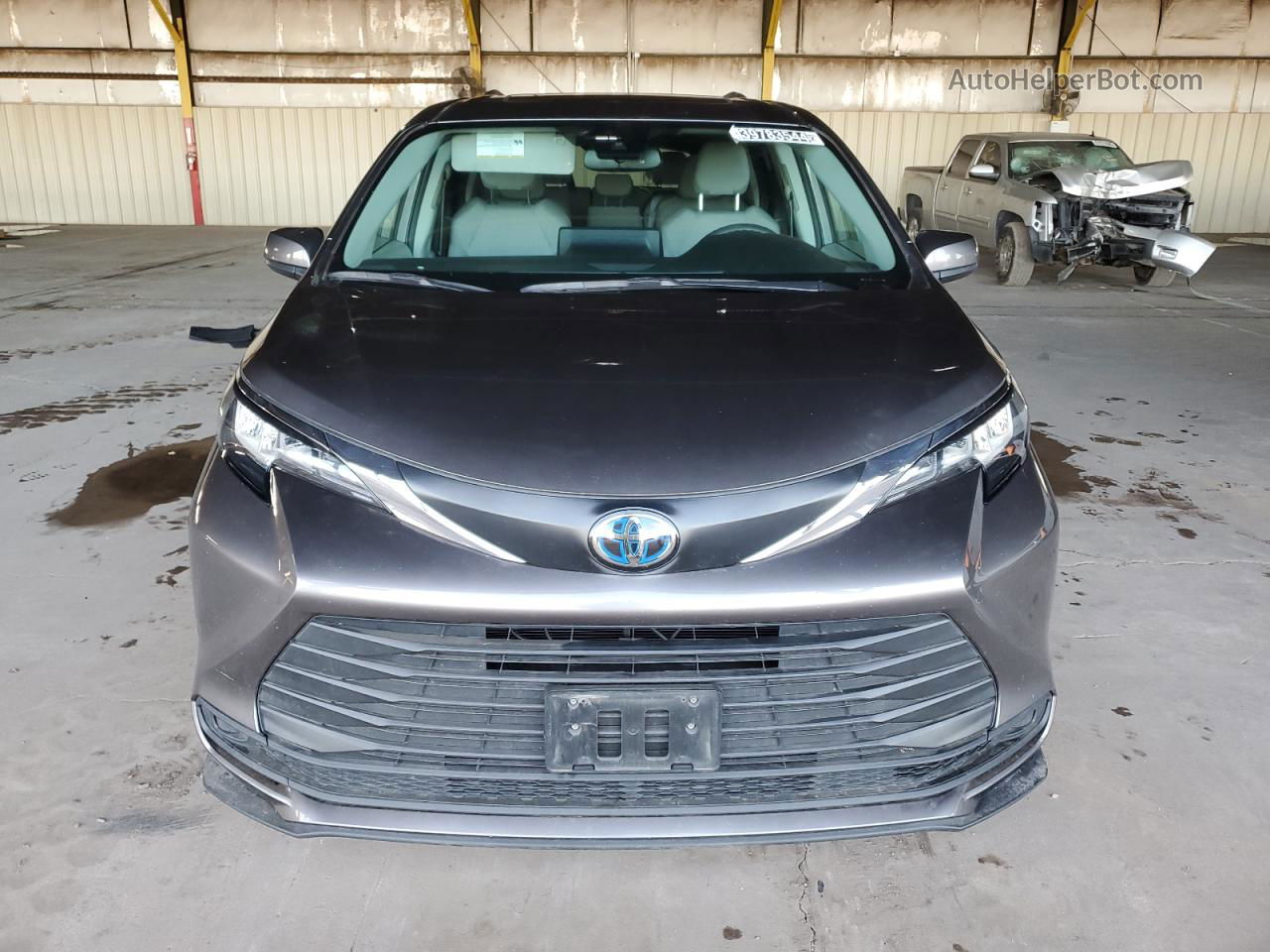 2022 Toyota Sienna Le Серый vin: 5TDBSKFC8NS063495