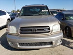 2002 Toyota Sequoia Sr5 Золотой vin: 5TDBT44A12S073582