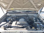 2002 Toyota Sequoia Sr5 V8 Gray vin: 5TDBT44A62S069608