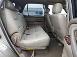 2002 Toyota Sequoia Sr5 Золотой vin: 5TDBT44AX2S127333