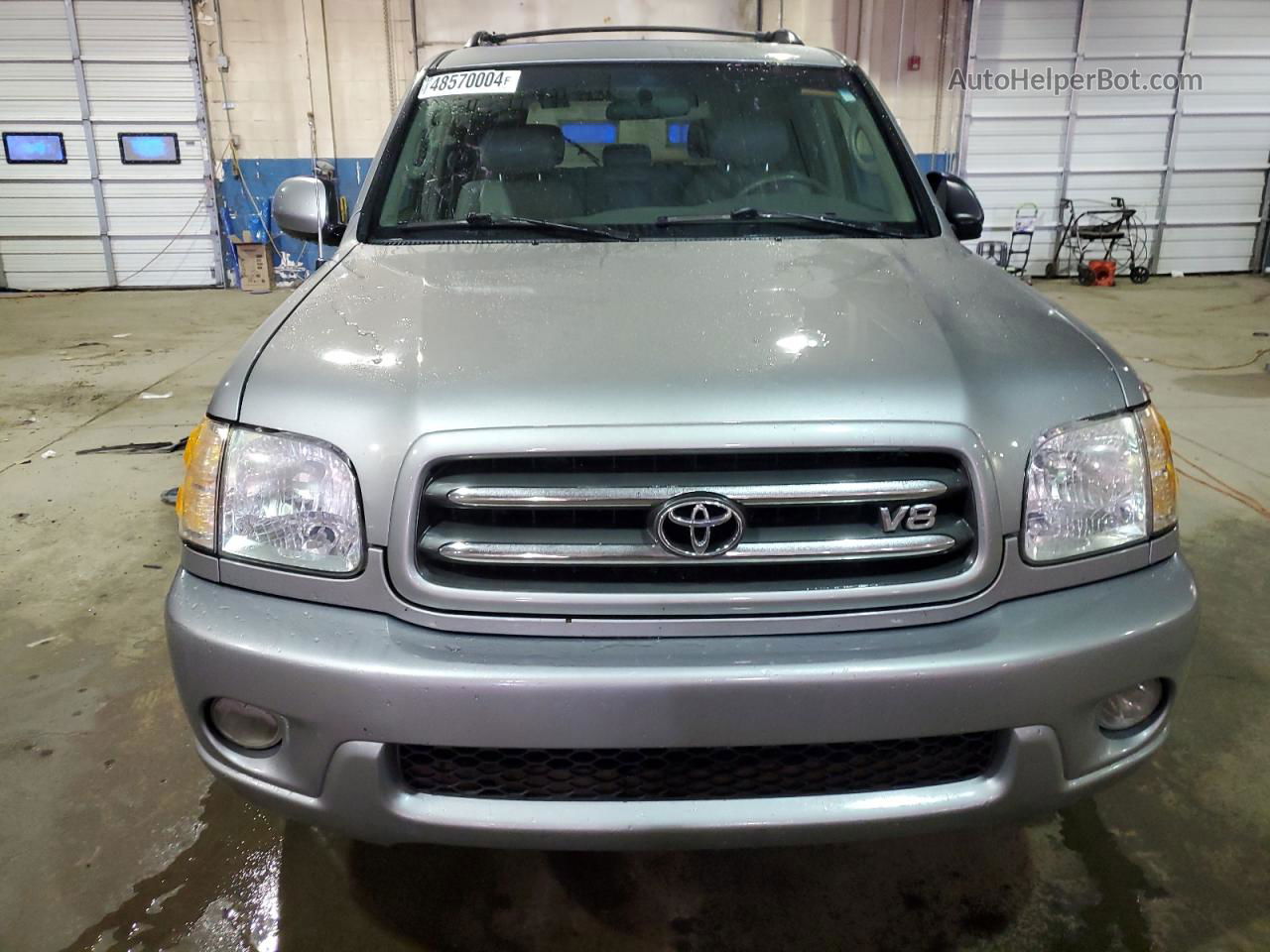 2002 Toyota Sequoia Limited Серебряный vin: 5TDBT48A12S081840