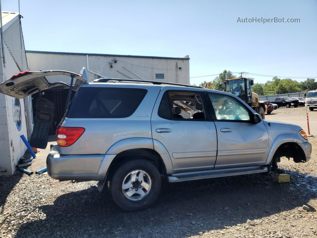 2002 Toyota Sequoia Limited Silver vin: 5TDBT48A82S111108