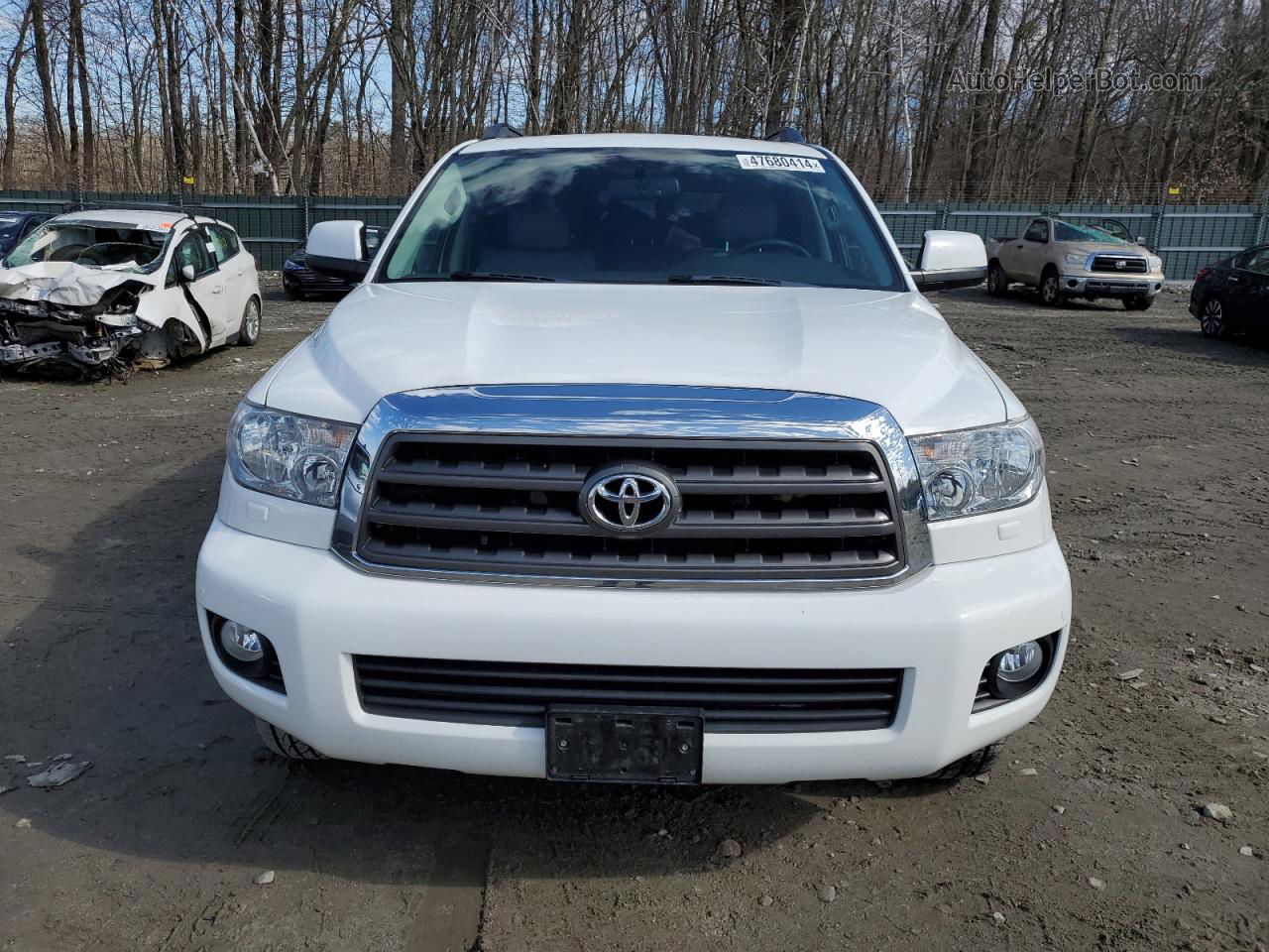 2017 Toyota Sequoia Sr5 White vin: 5TDBY5G11HS152245