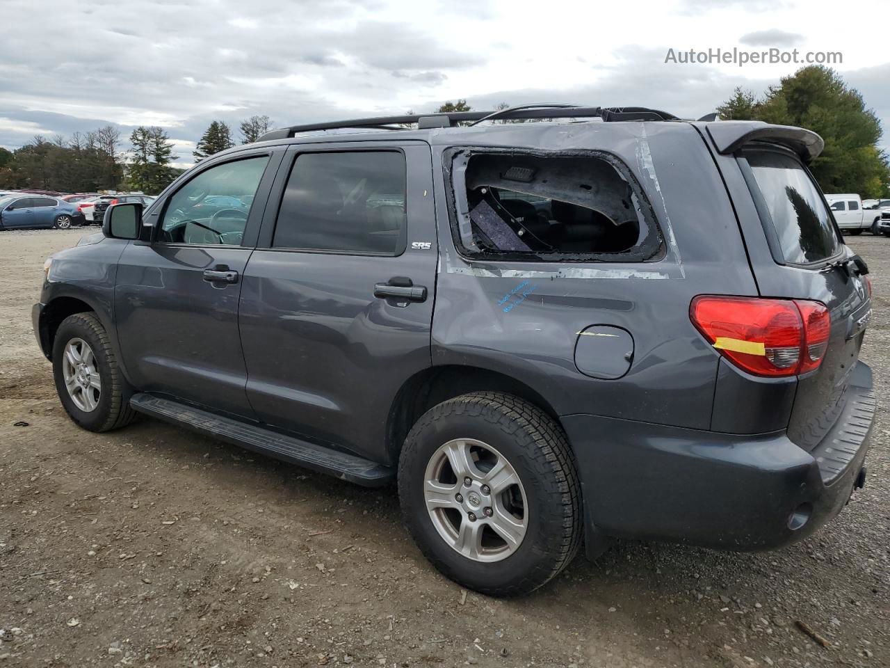 2017 Toyota Sequoia Sr5 Gray vin: 5TDBY5G11HS155176