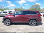 2019 Toyota Highlander Le Maroon vin: 5TDBZRFH7KS963106