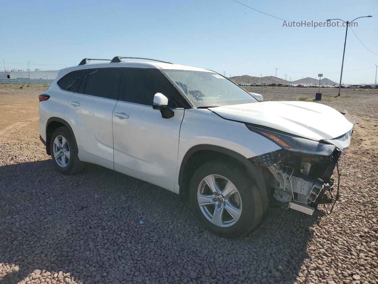 2021 Toyota Highlander L White vin: 5TDCZRBH8MS541648