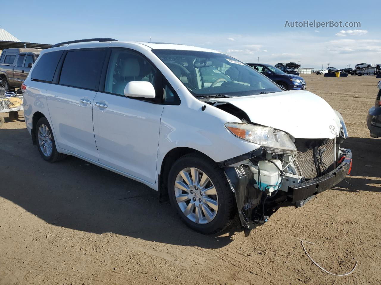 2014 Toyota Sienna Xle White vin: 5TDDK3DC0ES084245