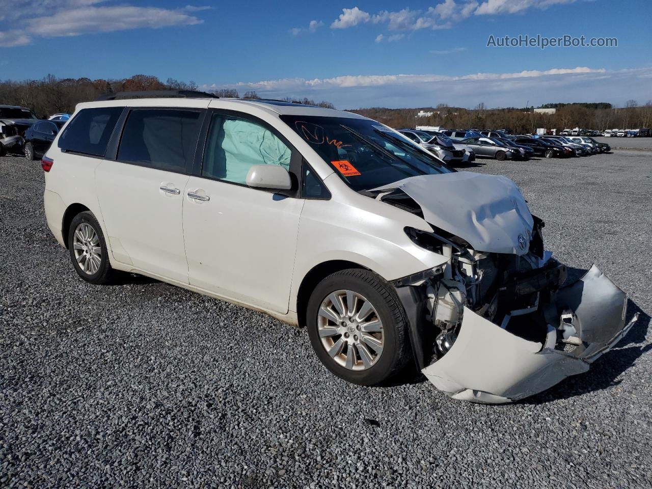 2015 Toyota Sienna Xle White vin: 5TDDK3DC3FS097637