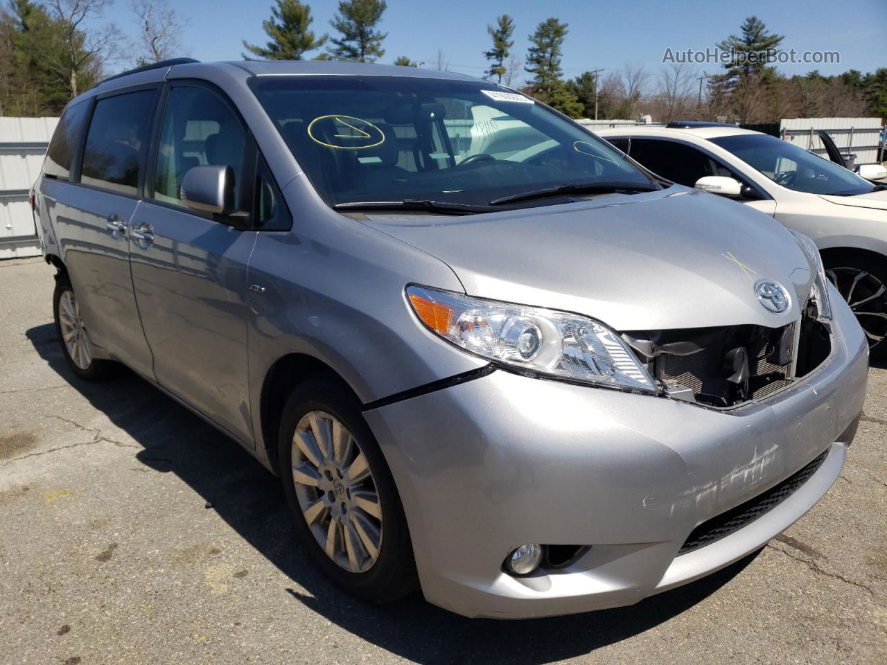 Toyota Sienna 2016