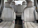 2014 Toyota Sienna Xle Серый vin: 5TDDK3DC8ES088463