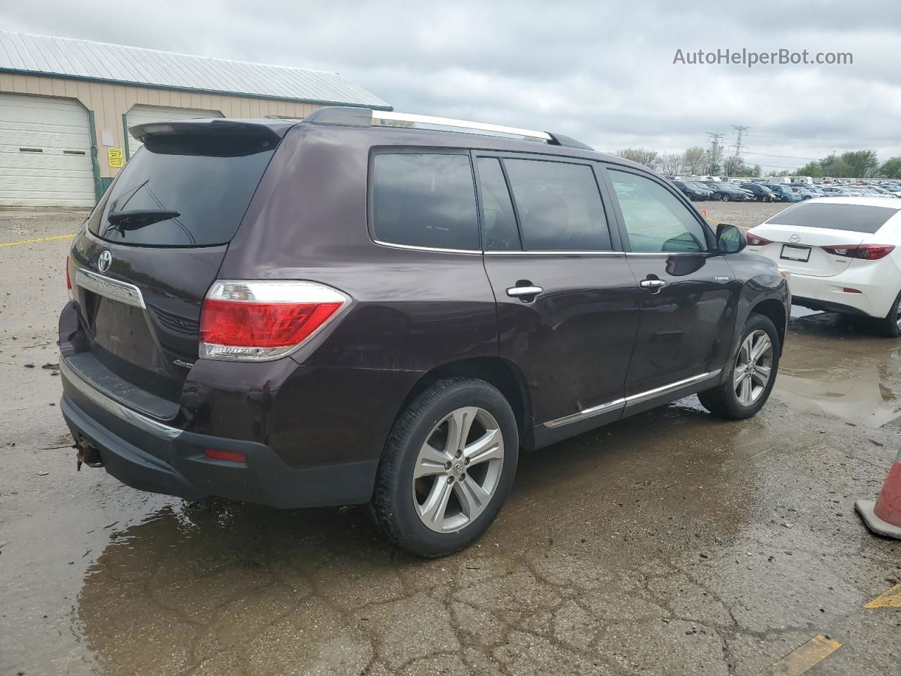 2011 Toyota Highlander Limited Burgundy vin: 5TDDK3EHXBS055891