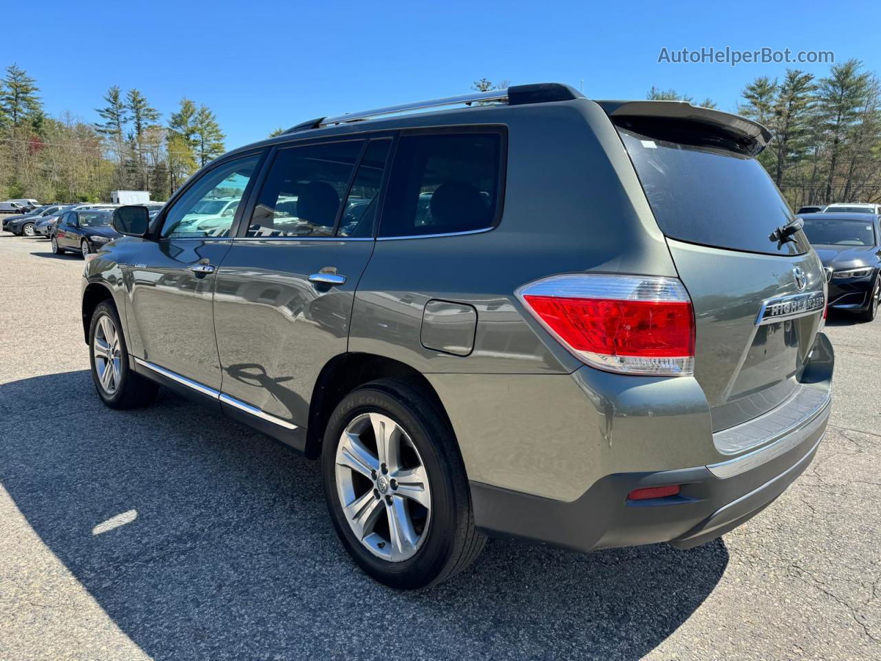 2011 Toyota Highlander Limited Green vin: 5TDDK3EHXBS065837