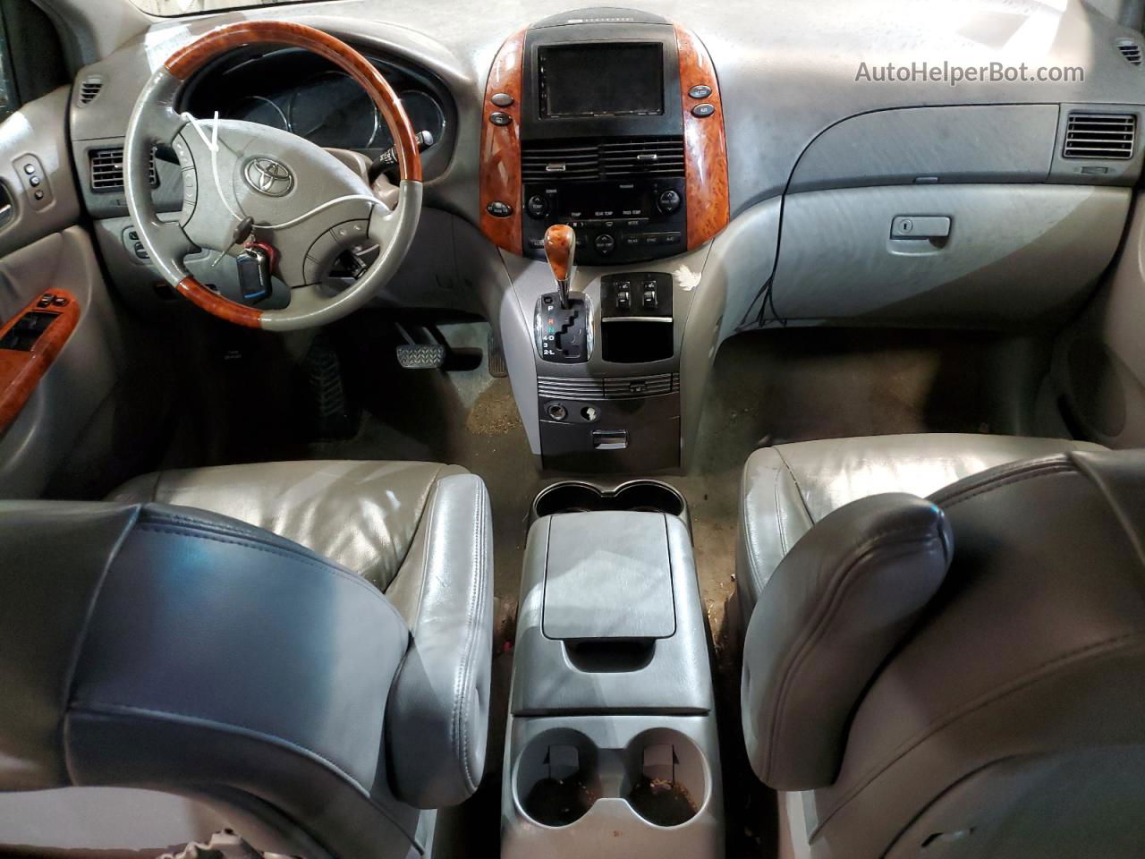 2010 Toyota Sienna Xle Серебряный vin: 5TDDK4CC1AS028526