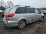 2010 Toyota Sienna Xle Silver vin: 5TDDK4CC3AS033307