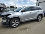 2016 Toyota Highlander Limited Серебряный vin: 5TDDKRFH2GS325270