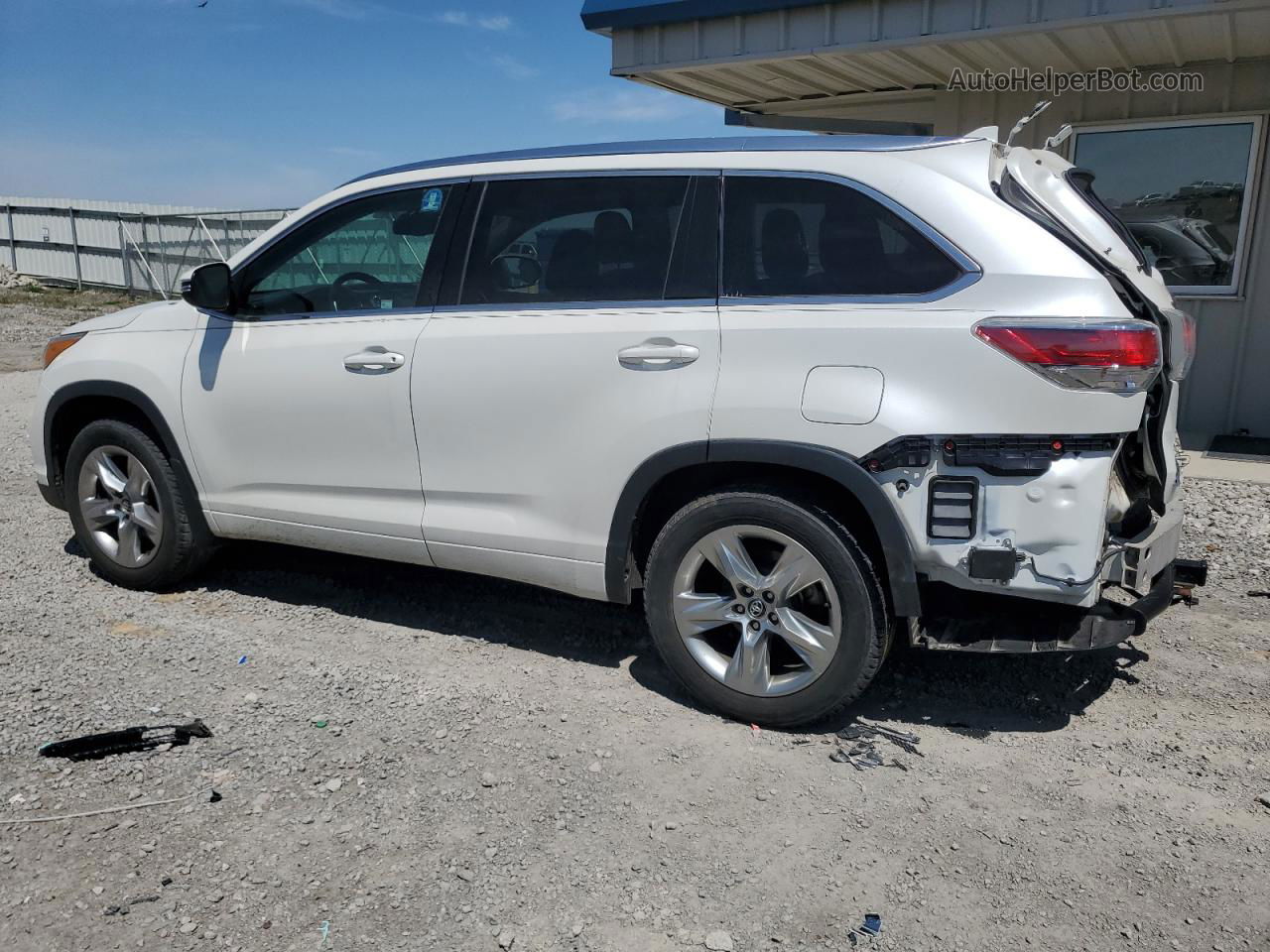 2016 Toyota Highlander Limited White vin: 5TDDKRFH7GS301773