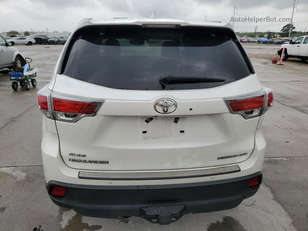 2016 Toyota Highlander Limited White vin: 5TDDKRFHXGS337070