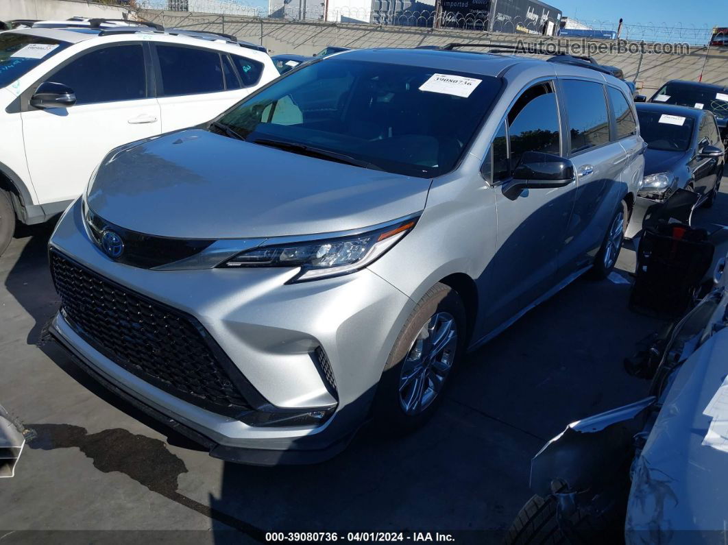 2022 Toyota Sienna Xse Silver vin: 5TDDSKFC4NS061767