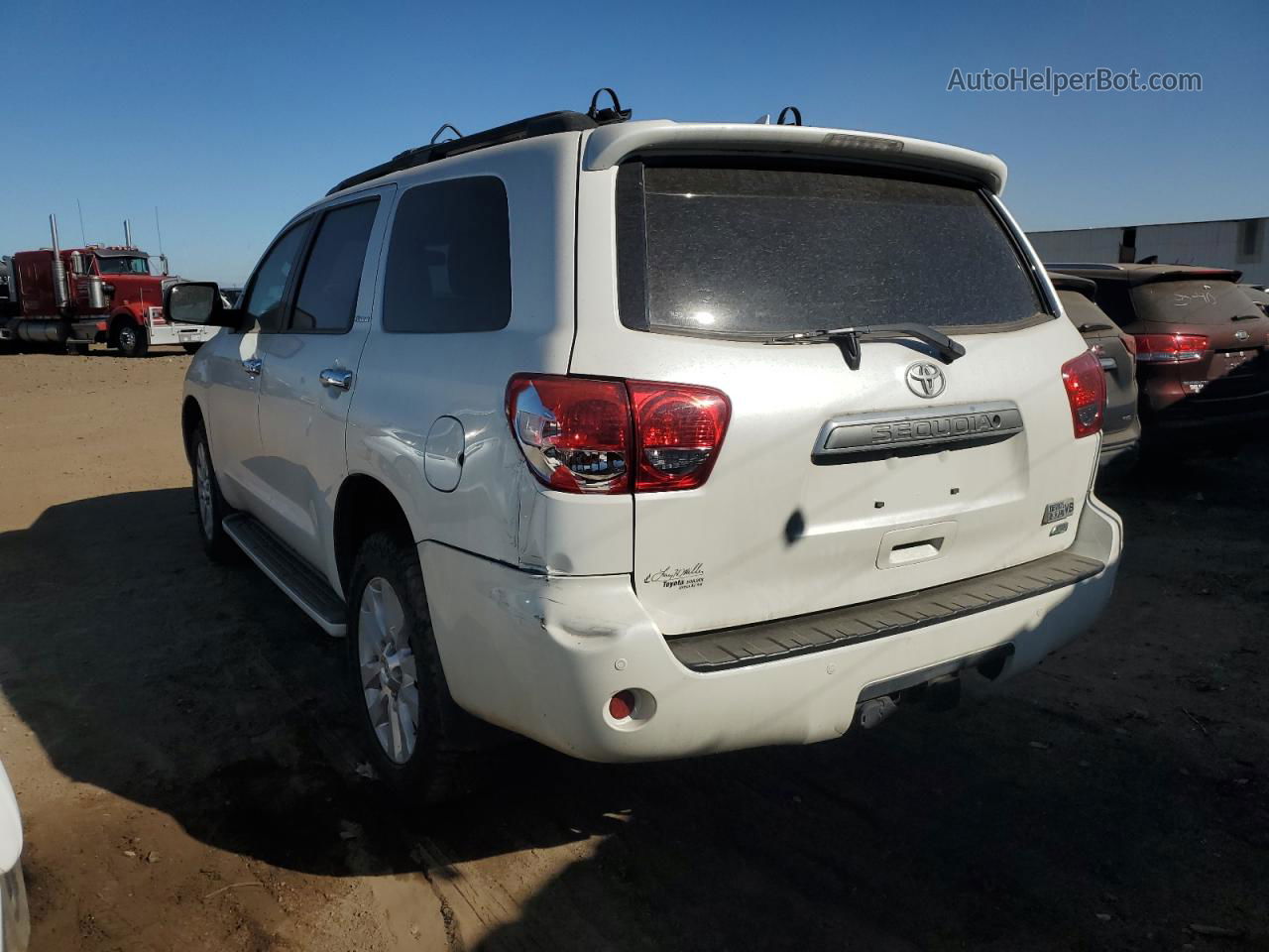 2016 Toyota Sequoia Platinum Белый vin: 5TDDW5G10GS146465