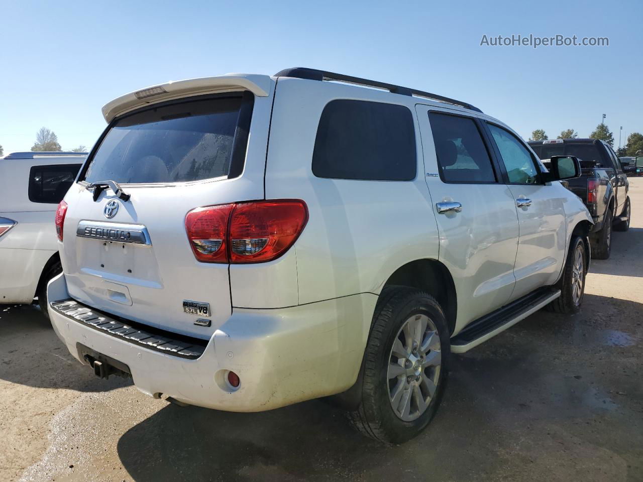 2016 Toyota Sequoia Platinum White vin: 5TDDW5G12GS132261