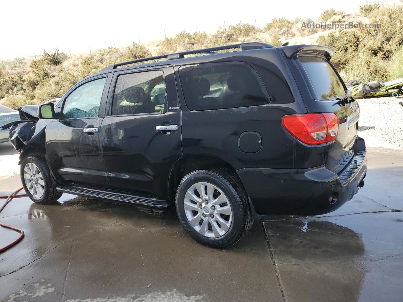 2016 Toyota Sequoia Platinum Black vin: 5TDDY5G13GS134286