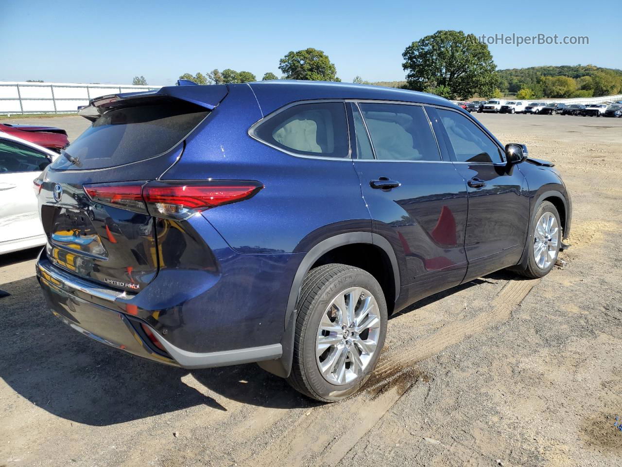 Price & History 2022 Toyota Highlander Limited 3.5l 6 vin