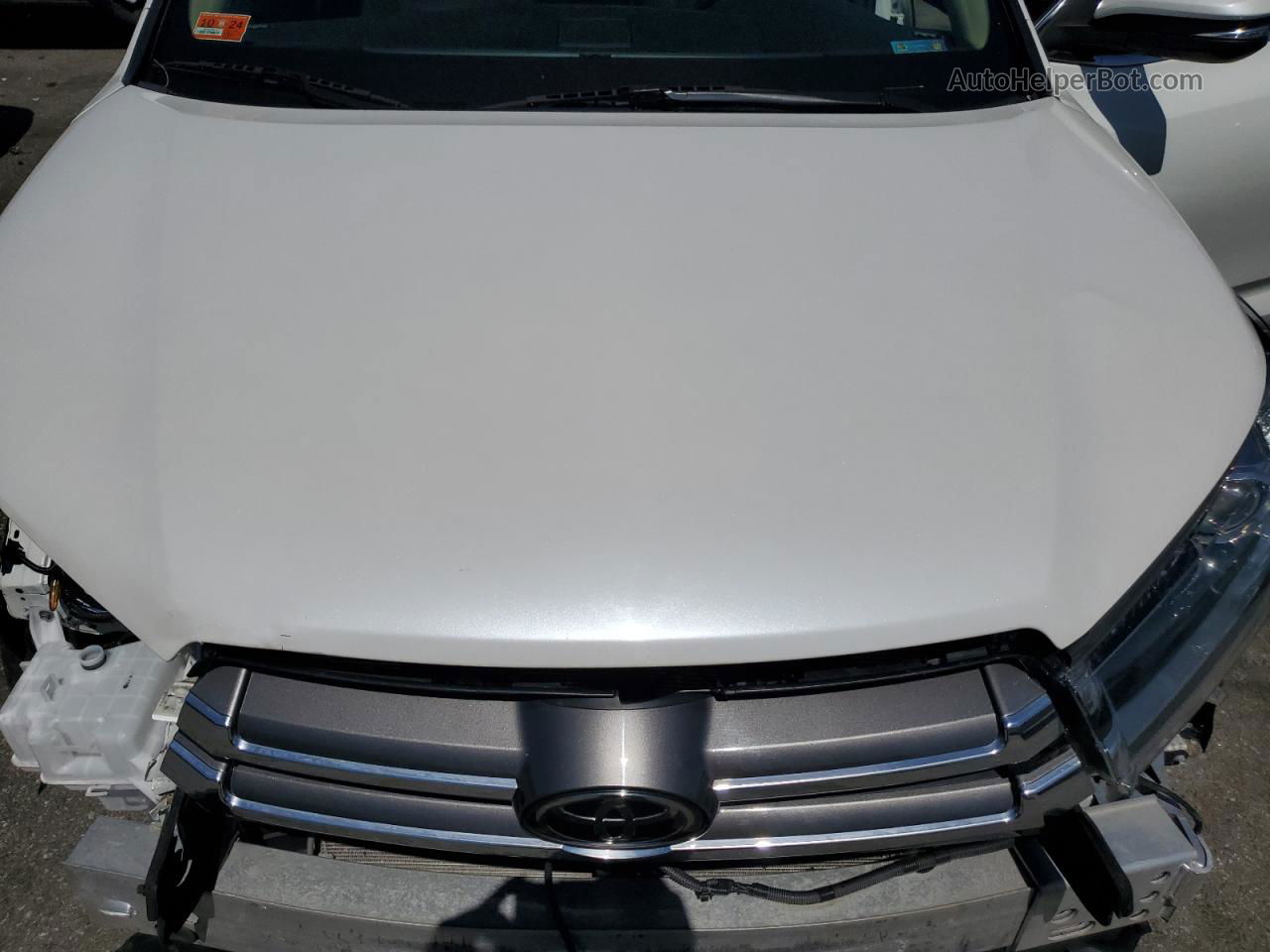 2019 Toyota Highlander Limited White vin: 5TDDZRFH2KS700501