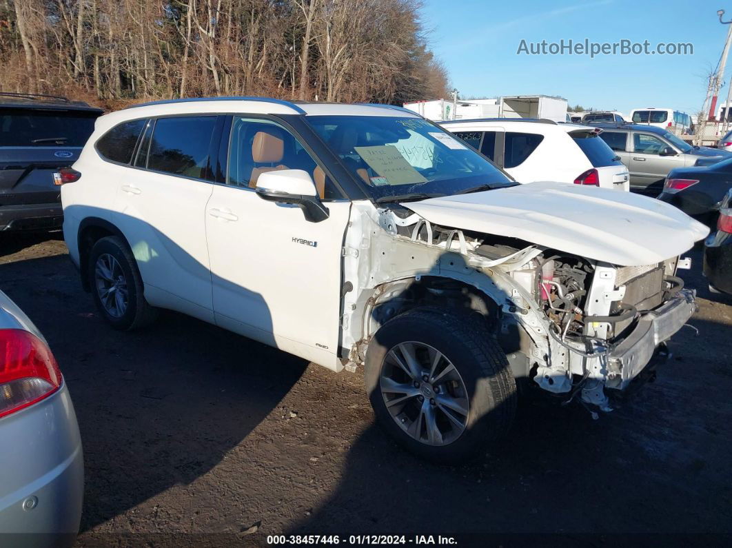 2021 Toyota Highlander Hybrid Platinum White vin: 5TDEBRCH2MS029041