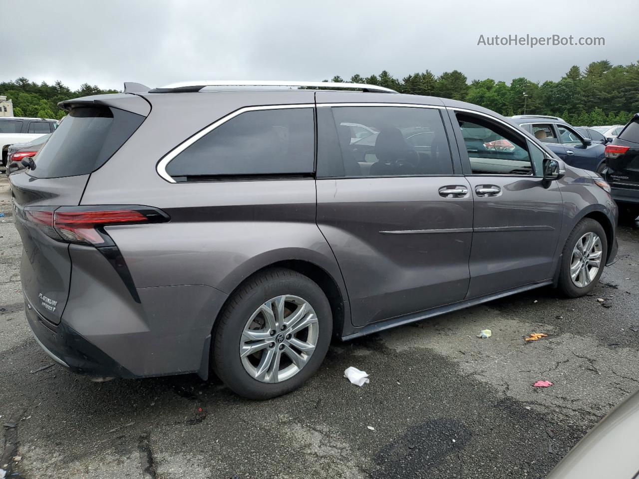 2022 Toyota Sienna Limited Gray vin: 5TDESKFC8NS051988