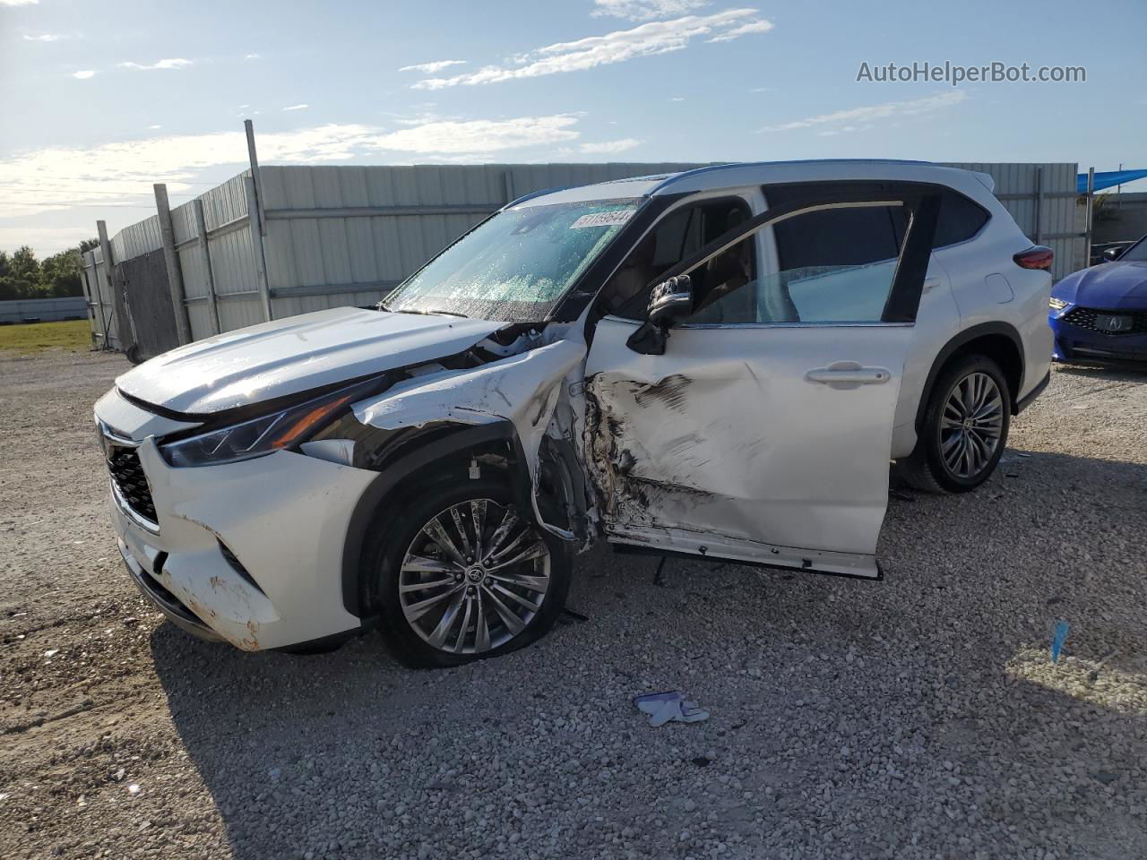 2021 Toyota Highlander Platinum White vin: 5TDFZRAH5MS067690