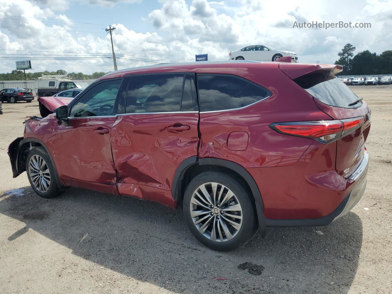 2021 Toyota Highlander Platinum Red vin: 5TDFZRBH8MS138315