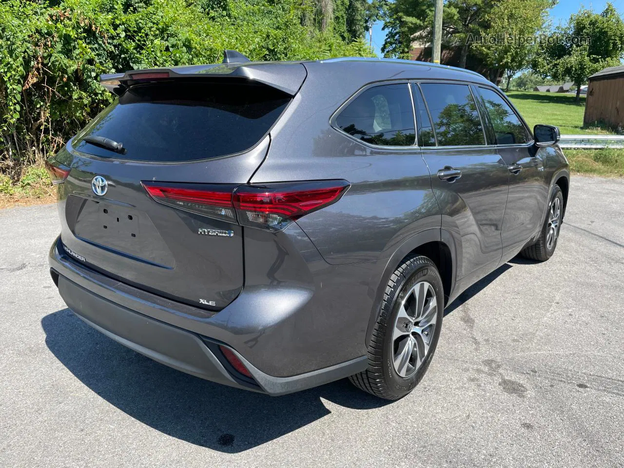 2021 Toyota Highlander Hybrid Xle Gray vin: 5TDGARAH4MS008366