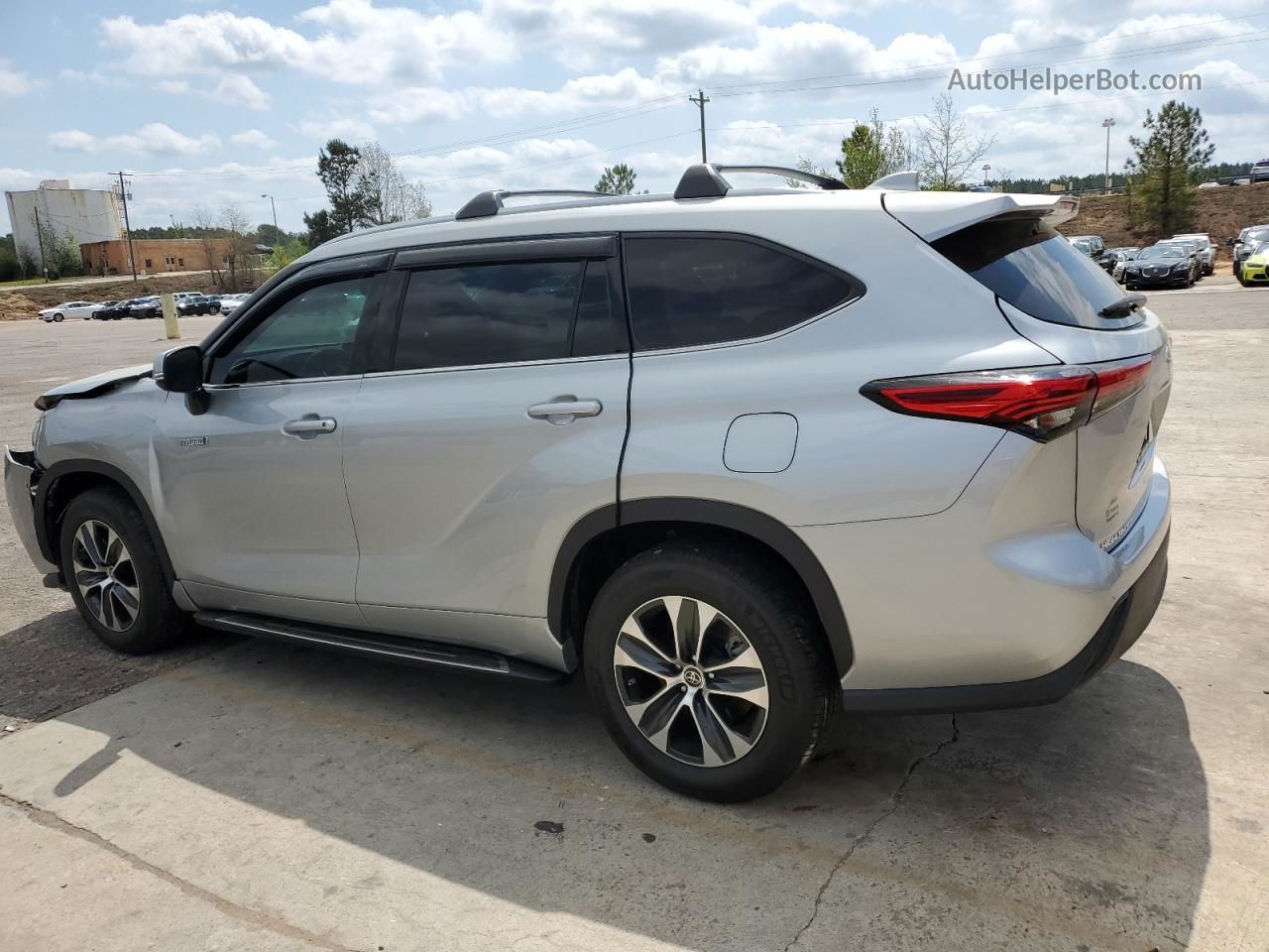 2021 Toyota Highlander Hybrid Xle Silver vin: 5TDGARAH5MS507497