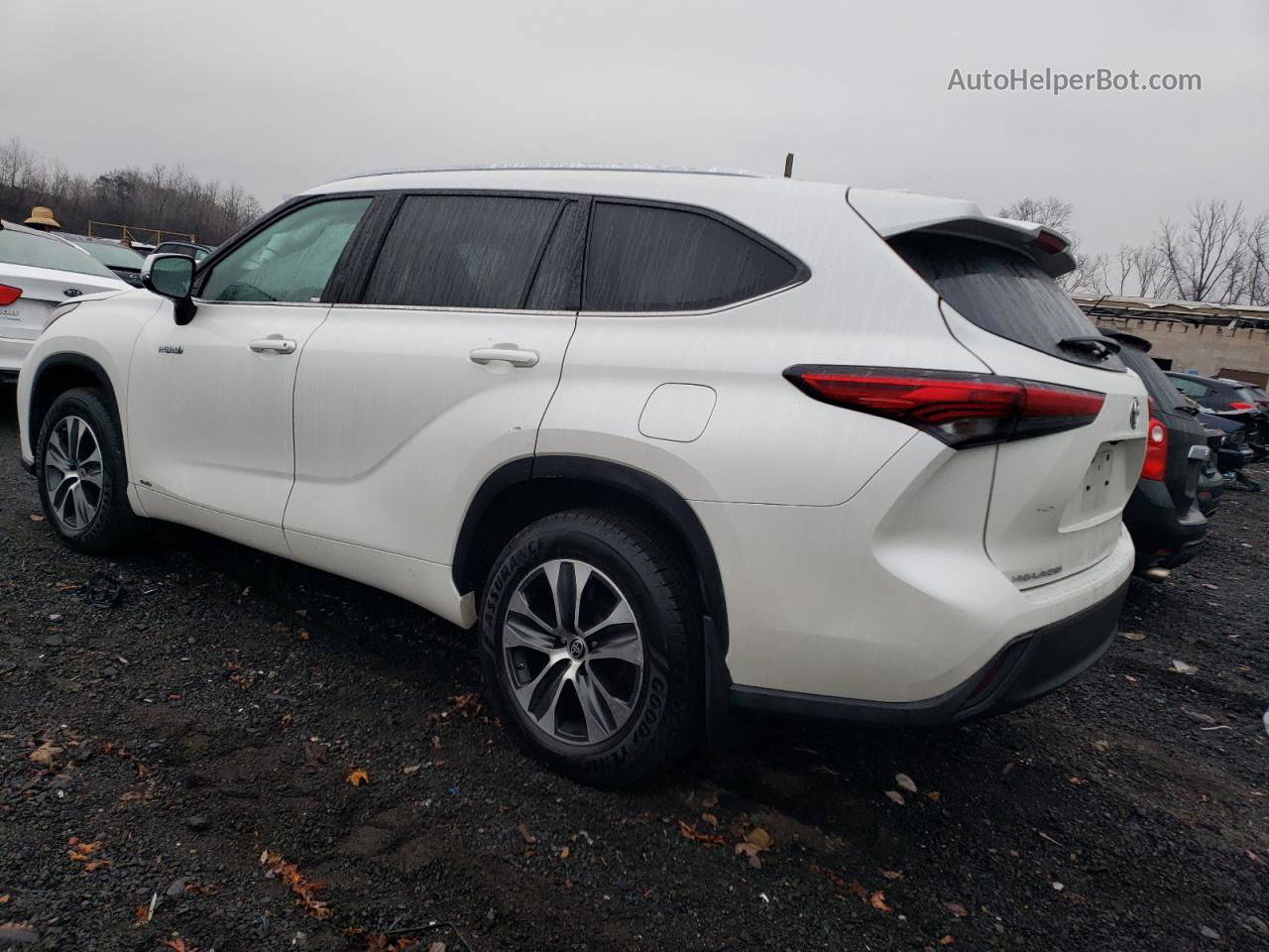 2021 Toyota Highlander Hybrid Xle Белый vin: 5TDGBRCH3MS524874