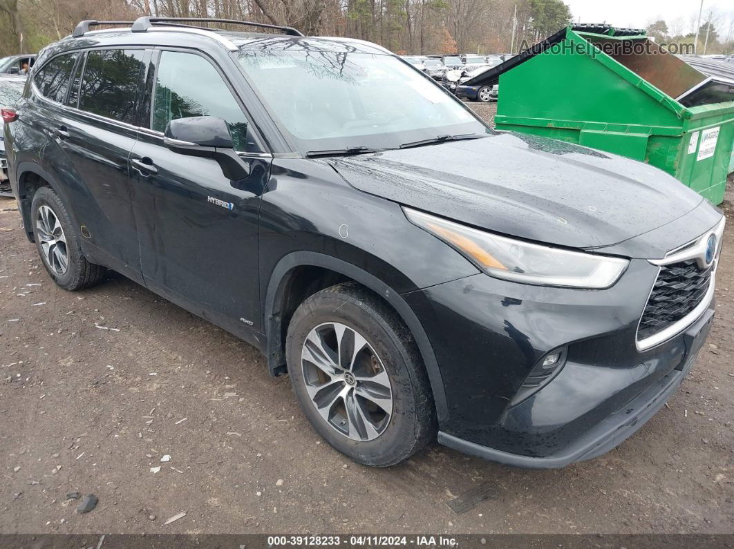 2021 Toyota Highlander Hybrid Xle Черный vin: 5TDGBRCH6MS042819