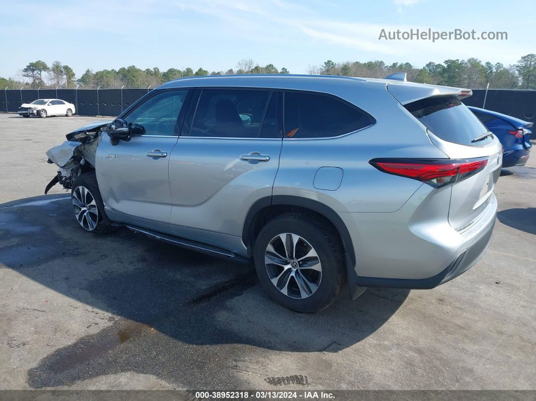 2021 Toyota Highlander Hybrid Xle Серебряный vin: 5TDGBRCH8MS517810