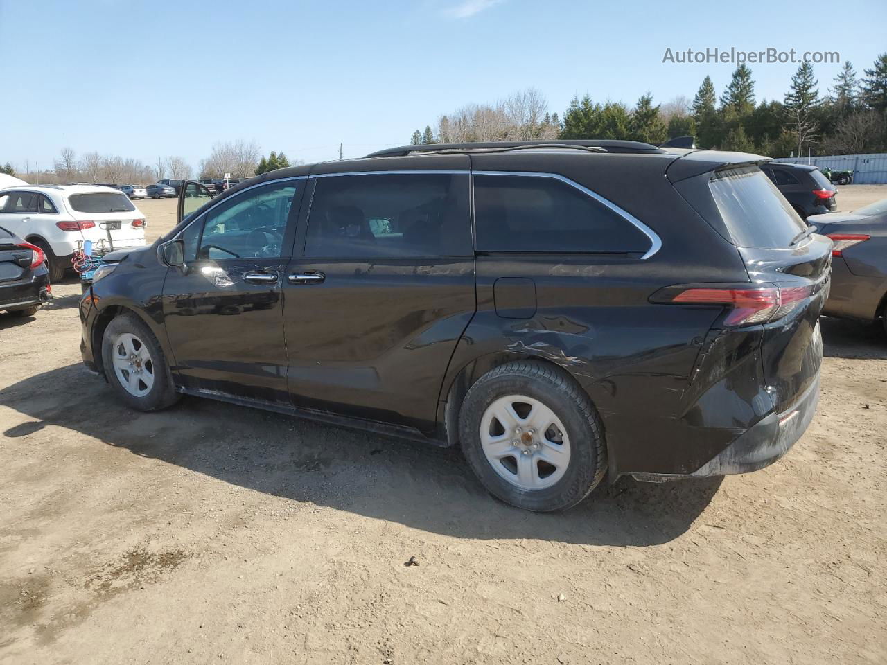 2022 Toyota Sienna Le Gray vin: 5TDGRKEC4NS104238