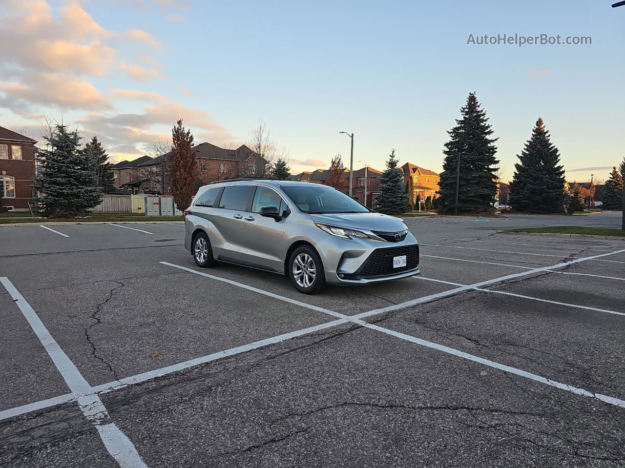 2022 Toyota Sienna Le Gray vin: 5TDGSKFC3NS058467