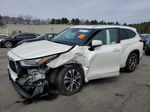 2021 Toyota Highlander Xle White vin: 5TDGZRBH2MS527018