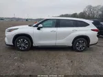 2021 Toyota Highlander Xle White vin: 5TDGZRBH6MS104703