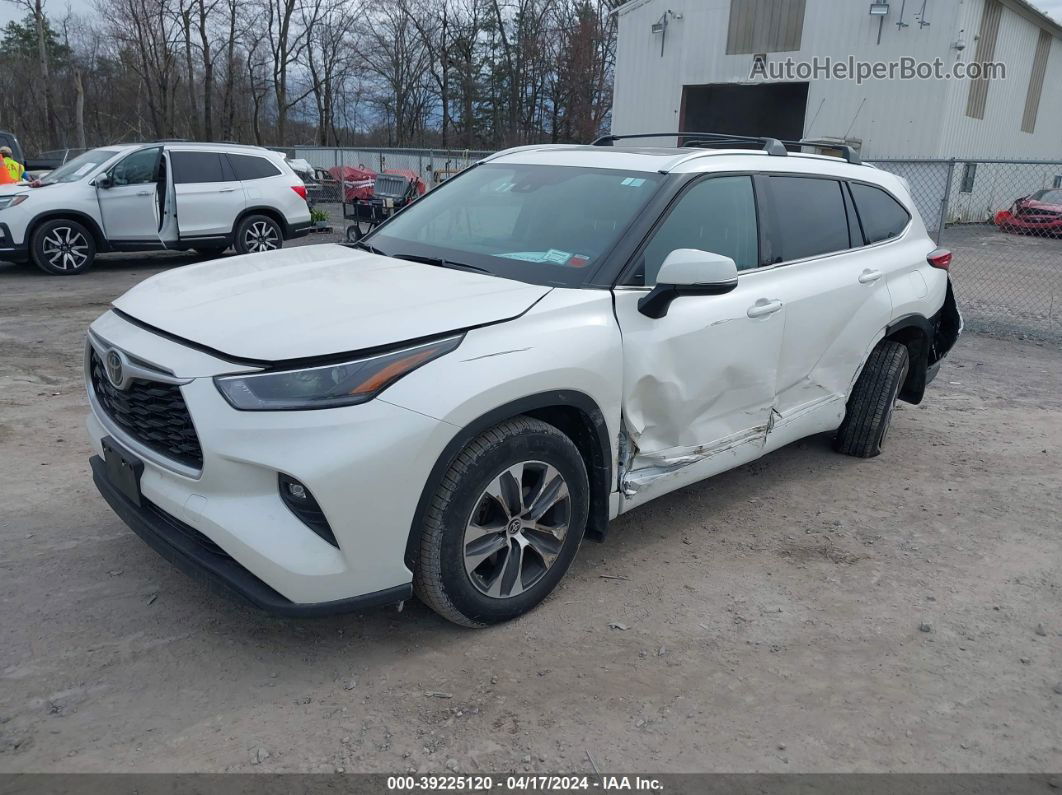 2021 Toyota Highlander Xle White vin: 5TDGZRBH7MS086728